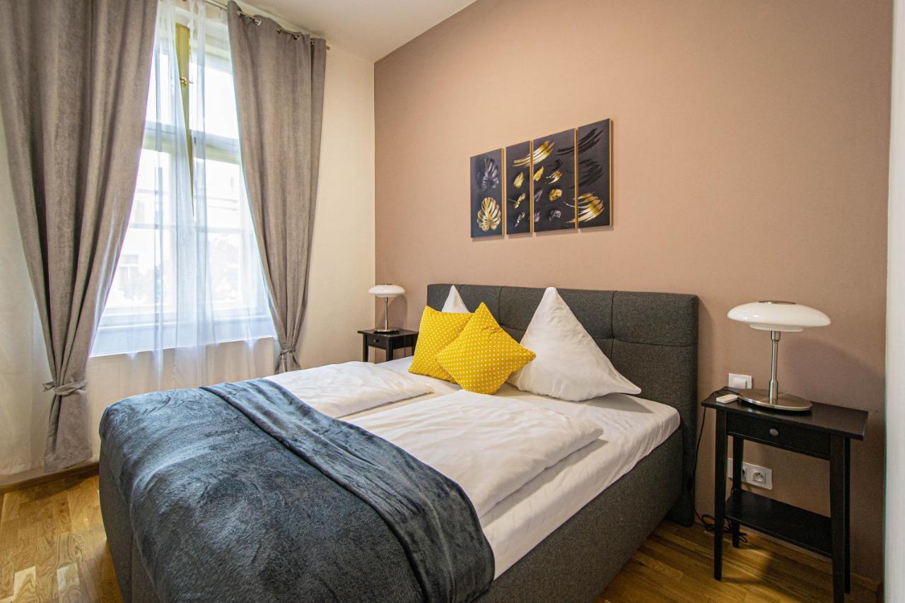 Stylish Apartment In Prague Best Gastronomic Area Exterior photo